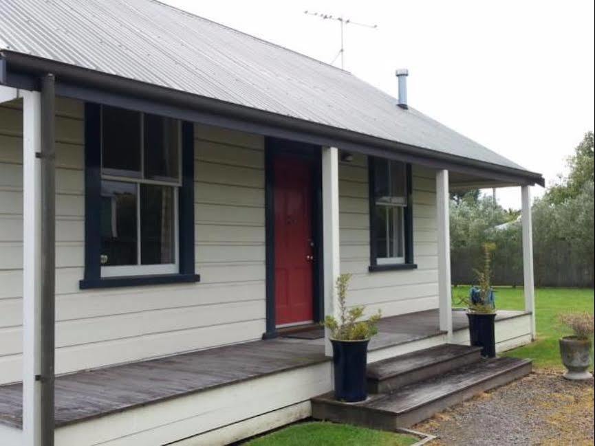 The Vicarage * Martinborough