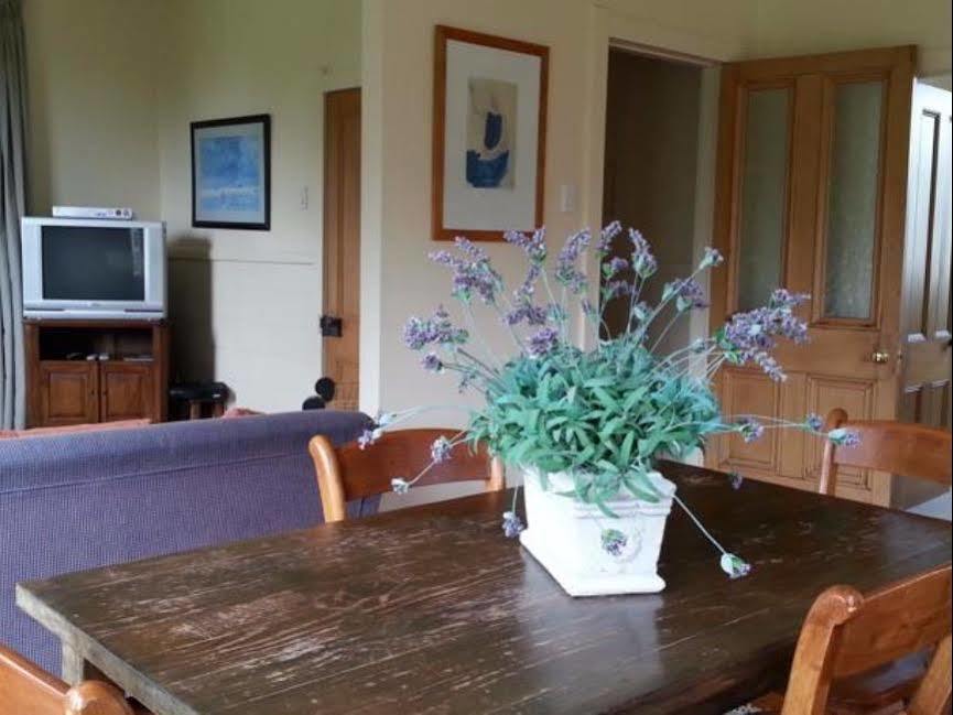 The Vicarage * Martinborough