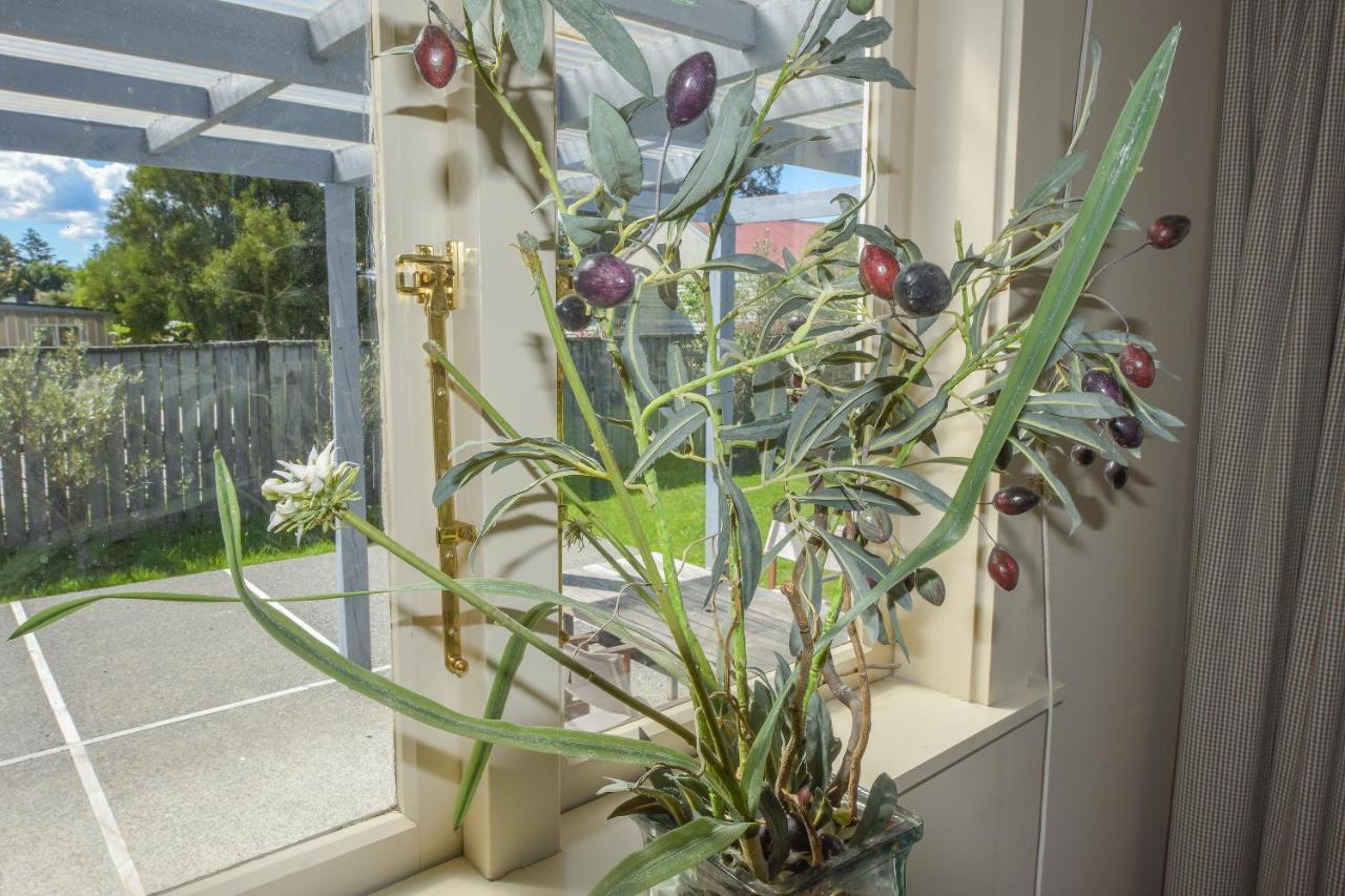 Holiday home The Vicarage Martinborough